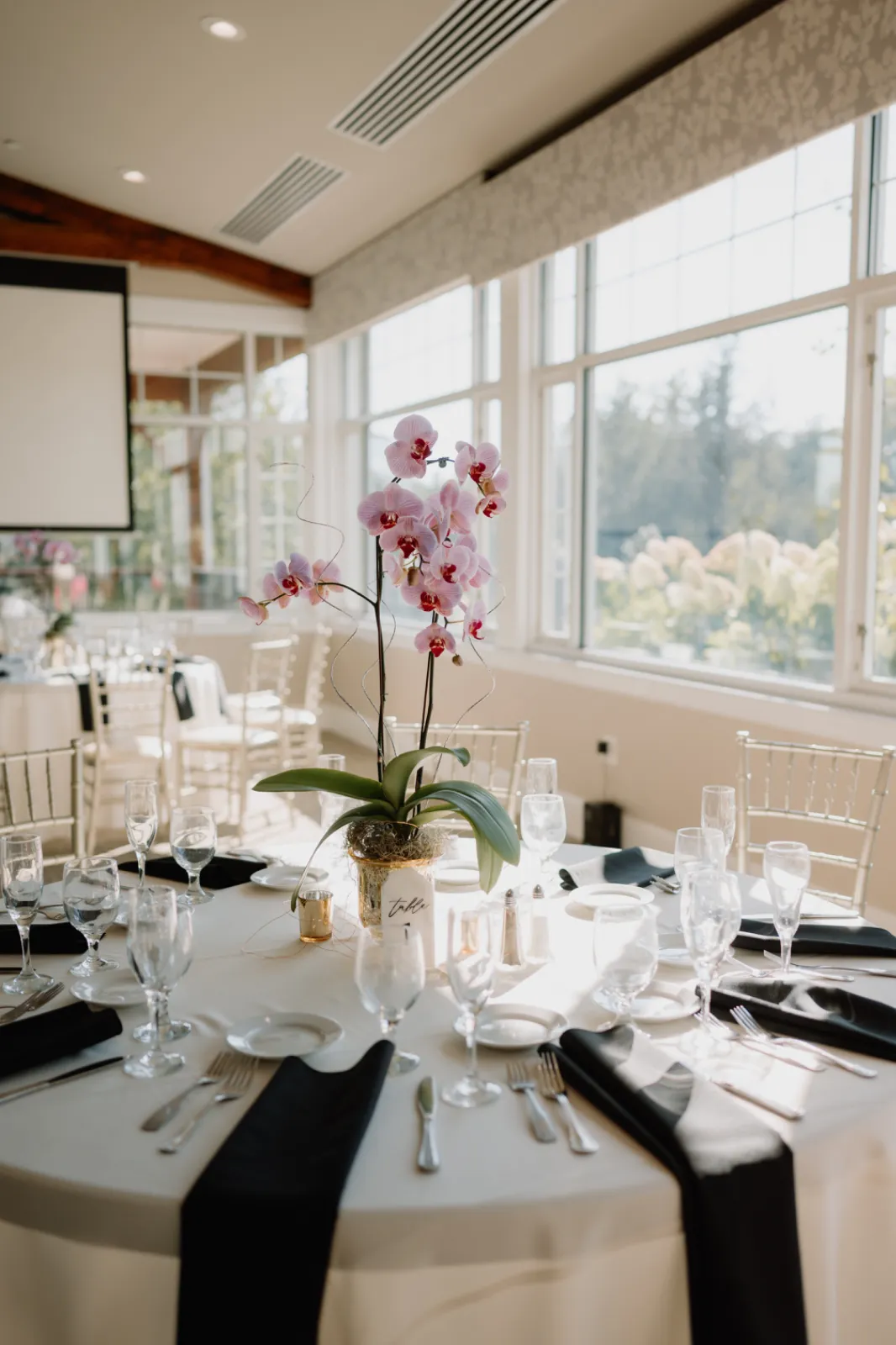 Best 2026 Centerpieces To Incite Conversation - Image 07 (July 20, 2026)